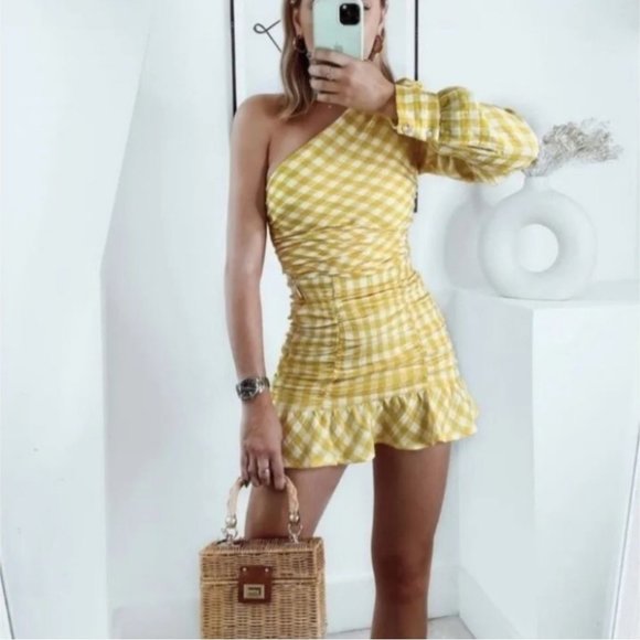 NWOT Zara Asymmetric Venus Yellow Gingham One Shoulder Crop Top S - Picture 2 of 12